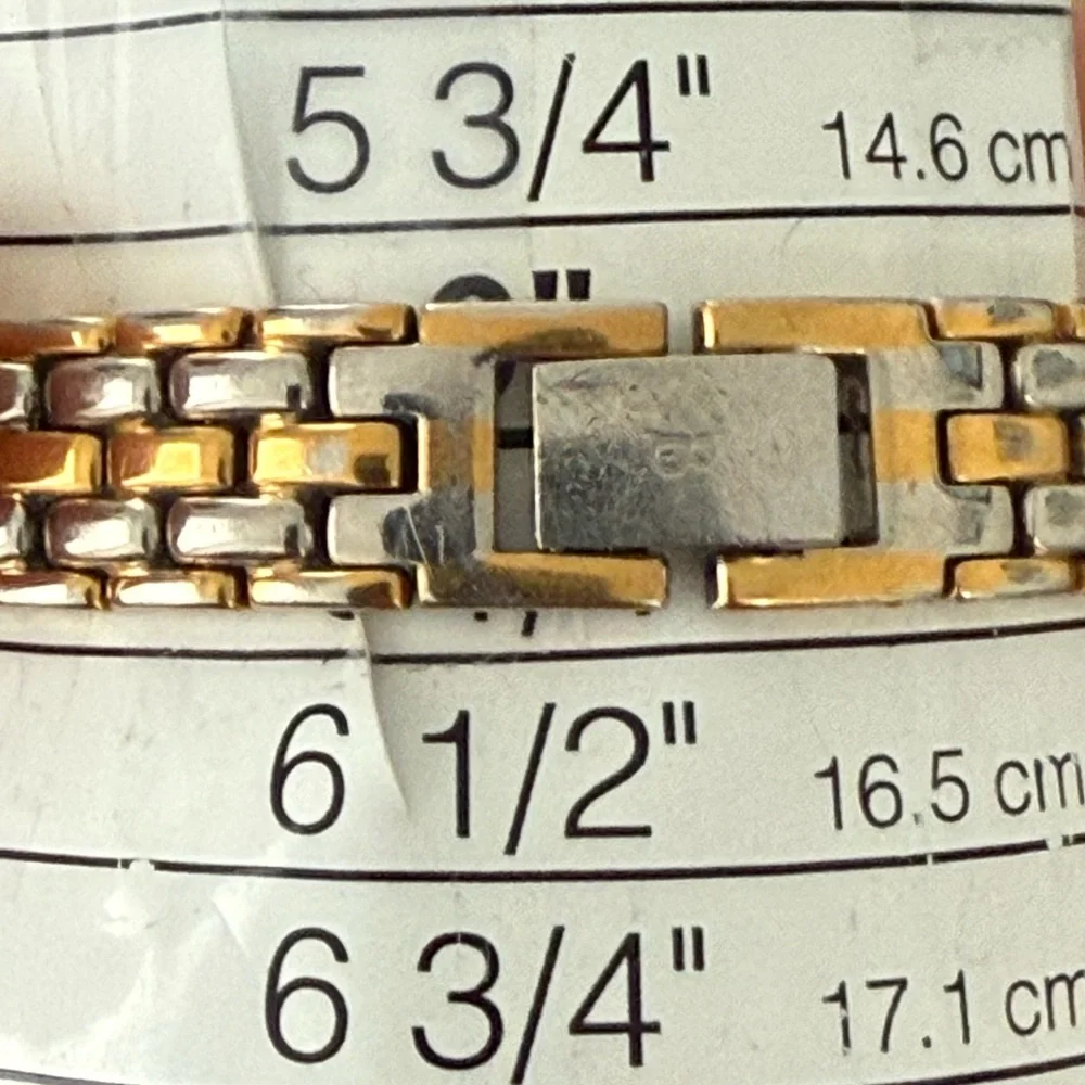 Bulova Vintage Ladies Watch Two-Tone Bracelet Pearl Dial Stainless Case New Batt